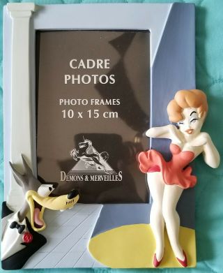 Demons & Merveilles Cpt03 Girl/wolf Picture Frame Tex Avery 10x15 Cm