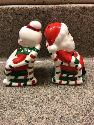 GEO Z LEFTON CHINA SANTA AND MRS CLAUS ROCKING CHAIRS SALT & PEPPER SHAKERS 1984 2