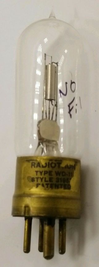 (1) 1920s Rca Wd - 11 Brass Base Tipped Wd 11 Display Vacuum Tube Radiotron