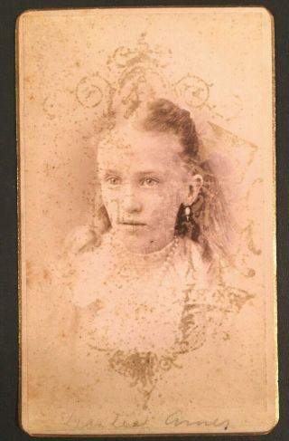 Vintage Cdv B&w Photo Of Pretty Young Girl With Long Hair From Portland 3633
