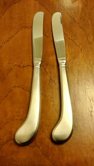 Two Oneida American Colonial Stainless Pistol Grip Dinner Knives