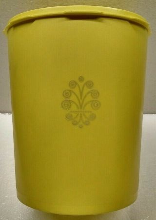 Vintage Tupperware 1339 - 6 Yellow Plastic Servalier Canister Container No Lid