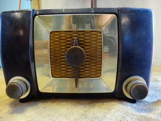 Vintage Zenith Am Tube Radio Bakelite Model H615z -