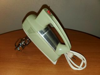 Vintage Ge Electric Hand Mixer (avacado Green)