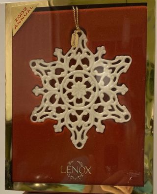 Lenox 2002 Collectible Snowflake Ornament.