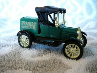 1918 Ford Runabout - The Trane System Of Vapor Heating - Die Cast 1/43 Ertl