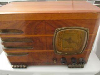 Vintage Wood 1936 Fada Am Short Wave Radio 450 L Model D102 Ps