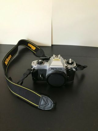 Nikon Fg Camera Body 35mm Slr Film Camera W/ Flash,  Vintage Bag,  Leather Case