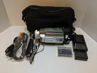 Panasonic Pv - Dv52d Mini Dv Camcorder 700x Digital Zoom Vintage Palmcorder Video