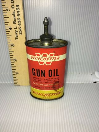 Winchester Gun Oil,  Oiler,  Handy Oil.  3oz. ,  Oval,  Lead Top.  1940 - 50s.  8,  Cond.