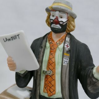 FLAMBRO EMMETT KELLY JR Lawyer Court Clown Hobo Figurine w/ Wood Base 3