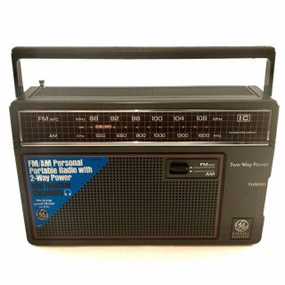Ge General Electric 7 - 2660 /65 Am Fm 2 - Way Portable Radio Great Euc