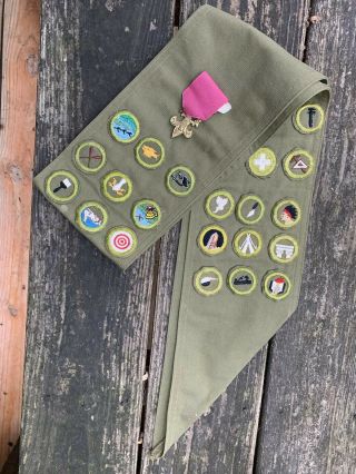 Vintage 1948 - 52 Bsa Boy Scouts Sash Merit Badges 42 Merit Badges & Pin