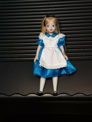 Alice In Wonderland Disney Brass Key Porcelain 7 " Doll Euc