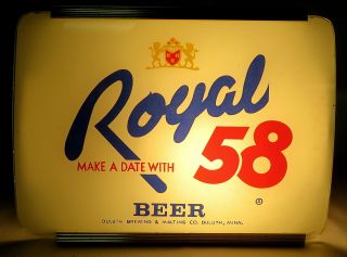 Vintage 1950s Duluth Brewing Minnesota Royal 58 Counter Top Lighted Beer Sign