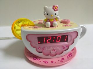 Hello Kitty Tea Cup Clock Radio Am Fm Night Light Alarm Digital Time Display