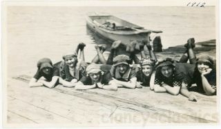 1912 Rock Island Il Young Ladies Bathing Beauties Line Up Kick Up Feet Lake Dock