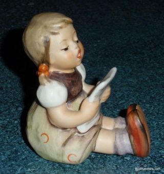 " Girl With Sheet Music " Goebel Hummel Figurine 389 - Cute Christmas Gift