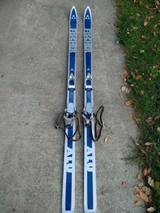 Vintage Fischer Alu 180cm Downhill Skis With Leather Strap Look Bindings