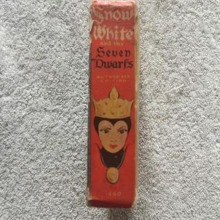 Walt Disney ' s Snow White & the Seven Dwarfs Big Little Book - printed in 1938 3