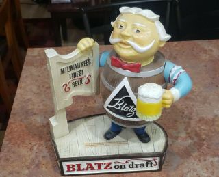 Blatz On Draft Beer Statue Keg Barrel Man Milwaukee 