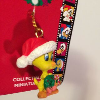 Rare Vintage 1996 Looney Tunes Tweety Bird With Wreath Christmas Ornament - 3
