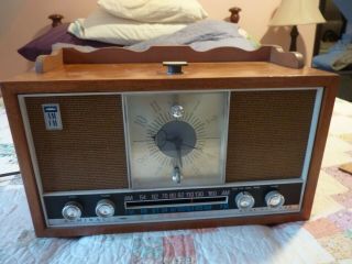 Vintage Admiral Am/fm Tube " Reverie " Clock Radio Model Yhc641 Japan Made