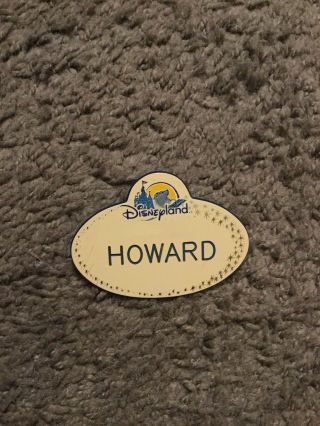 Disneyland Cast Member Name Badge Dca “ Howard “ Dlr