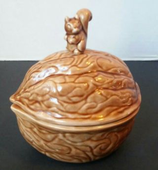 Vintage Walnut Ceramic With Squirrel Nut Candy Bowl Canister Dish Cookie Jar
