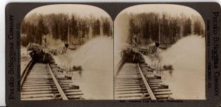 Presko Binocular Stereoview Card Dumping Logs Into Lake,  Washington