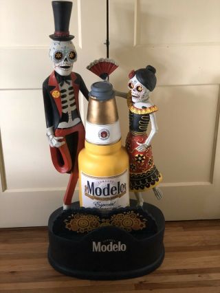 Modelo Especial Day Of The Dead Bobblehead Nodders 44 " Tall Beer Store Display