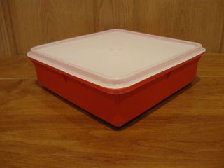 Tupperware Vintage 9 " X 9 " Snack - Stor Keeper Container 514 Paprika Red W/seal