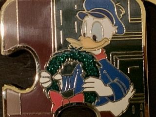 Mickeys Christmas Carol Puzzle Pin Donald Duck Disney Limited To 900