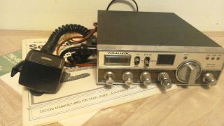 Vintage Realistic Trc - 450 40 Ch Cb Transceiver Radio Shack W/mic Estate