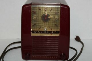 Vintage Westinghouse Clock Radio Maroon H - 397t5 Parts Or Restoration Clock