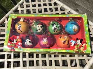 Disney Store Deck The Halls Ornament Set Of 7 - Round Mickey Mouse Minnie Donald