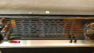 VINTAGE MONTGOMERY WARD AIRLINE MODEL GEN 1483 A G 8 BAND RADIO SOLID STATE WORK 3