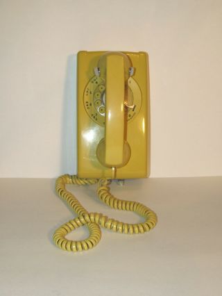 Vintage Western Electric Bell System Yellow Rotary Wall Phone Telephone