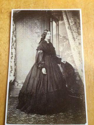 Victorian Cdv:lady In Dress With Deep Lace Hem: Ryde Studio