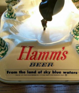 Hamms beer sign motion - Ice Skating twirling bear with 6 pack Hamm ' s 3