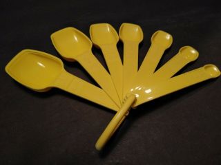 Tupperware Measuring Spoon Set Yellow Complete