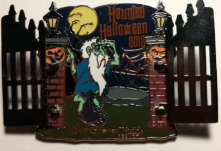 Haunted Halloween 2012 Disney Pin.  Gus At Gate To Mansion.  Artist Proof.