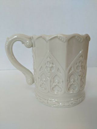 Collinswood Silvestri V&a Victoria Albert Museum Embossed Gothic White Mug Cup