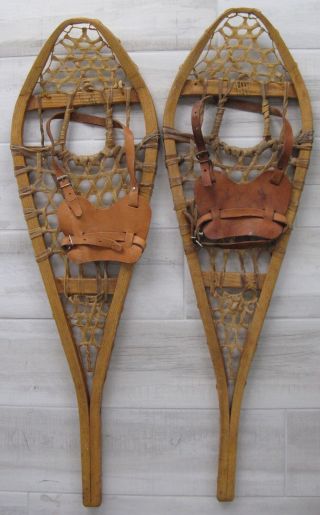 Vintage Wooden Snowshoes Gros Louis Huron Village 10 X 33 Size Cabin Decor