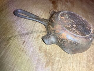 VINTAGE GRISWOLD CAST IRON FRYING PAN ASHTRAY 3