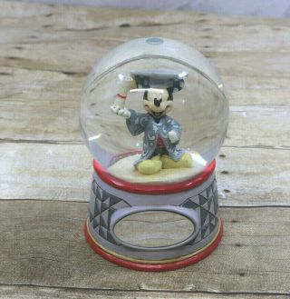 Jim Shore Mickey Mouse Graduation You Did It Water / Snow Globe Disney 4060097