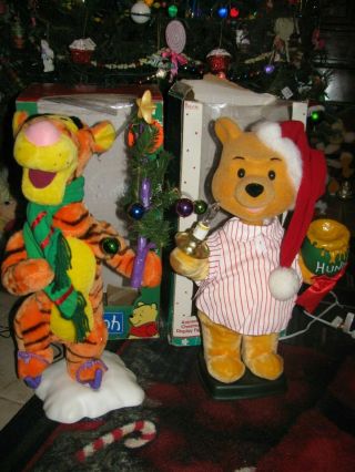 Telco Animated Christmas Tigger And Winnie The Pooh Motionette
