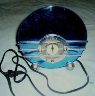 Crosley Model Cr 81 Blue Mirrored Am - Fm Radio