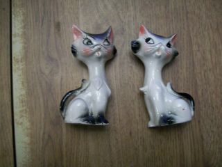 Black & White Ceramic Cats Salt & Pepper Shakers - - Japan