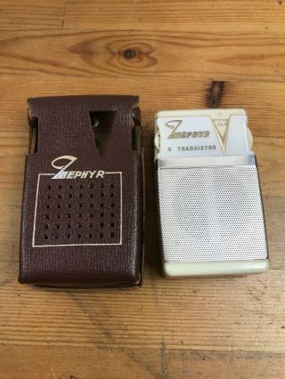Vintage Zephyr Six (6) Transistor Radio With Case.  Zr620.